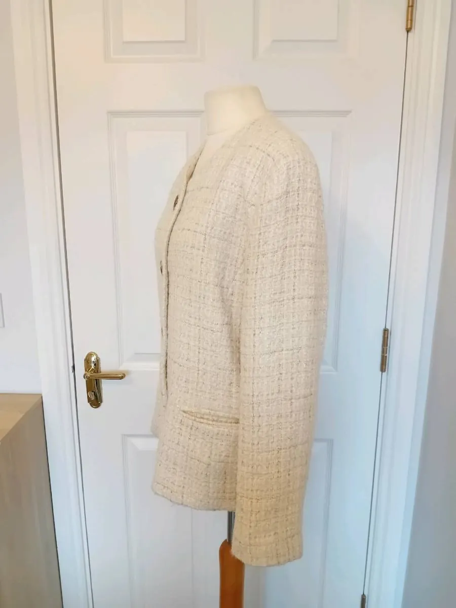 "Gray & Osbourn" Boucle Jacket - Image 2