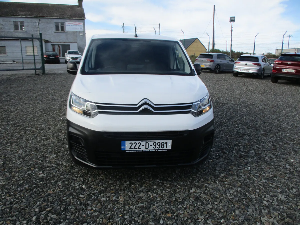 Citroen Berlingo 2022 lx 100bhp - Image 4