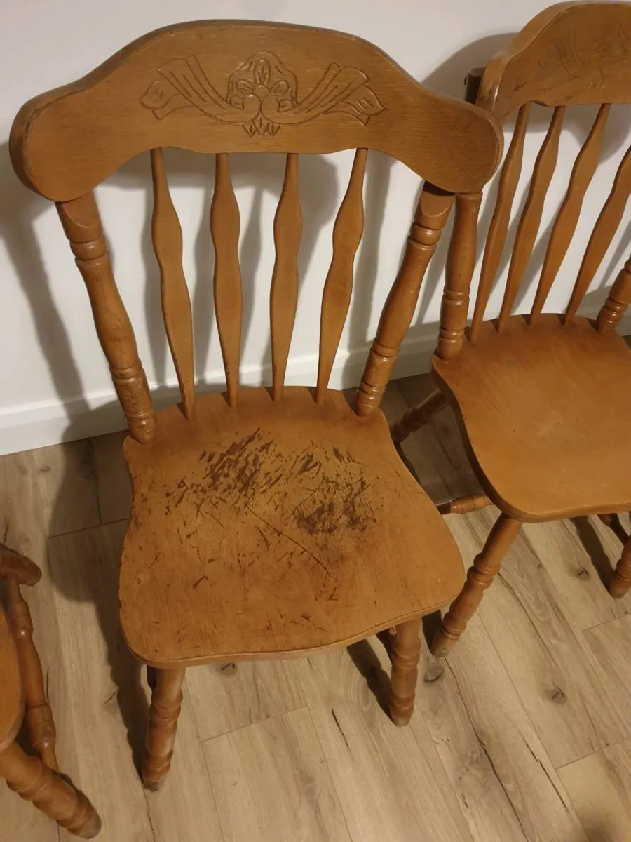 Table and 6 chairs - Image 3