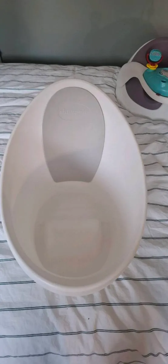 2Baby Baths – Shnuggle Newborn + Toddler Baths - Image 2