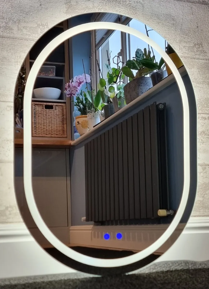LED Bathroom Mirror Antifog Demister 60x80cm - Image 3