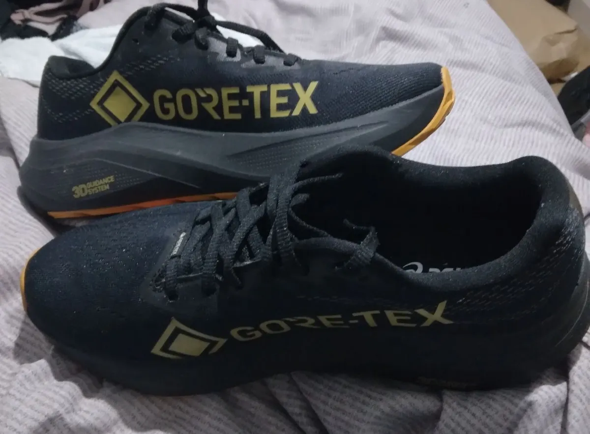 Asics trainers GT 2000 14 - Image 2