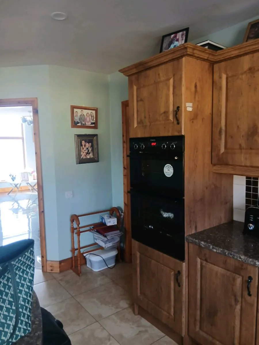 Kitchen unit doors - Image 2