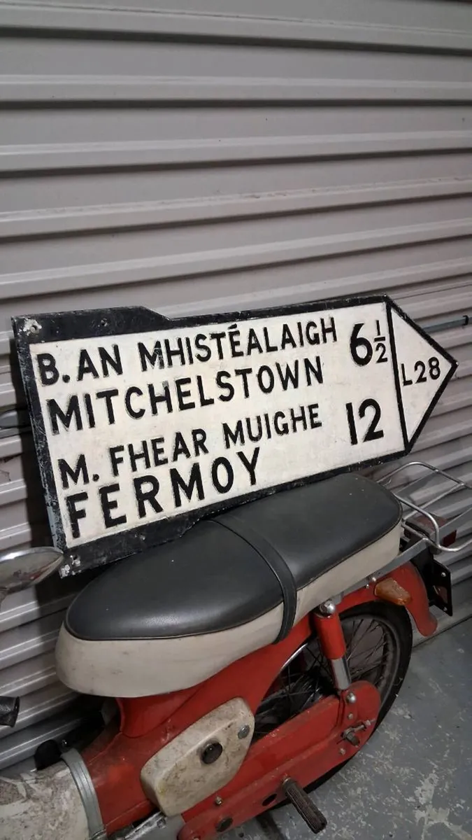 Original road sign - Image 1