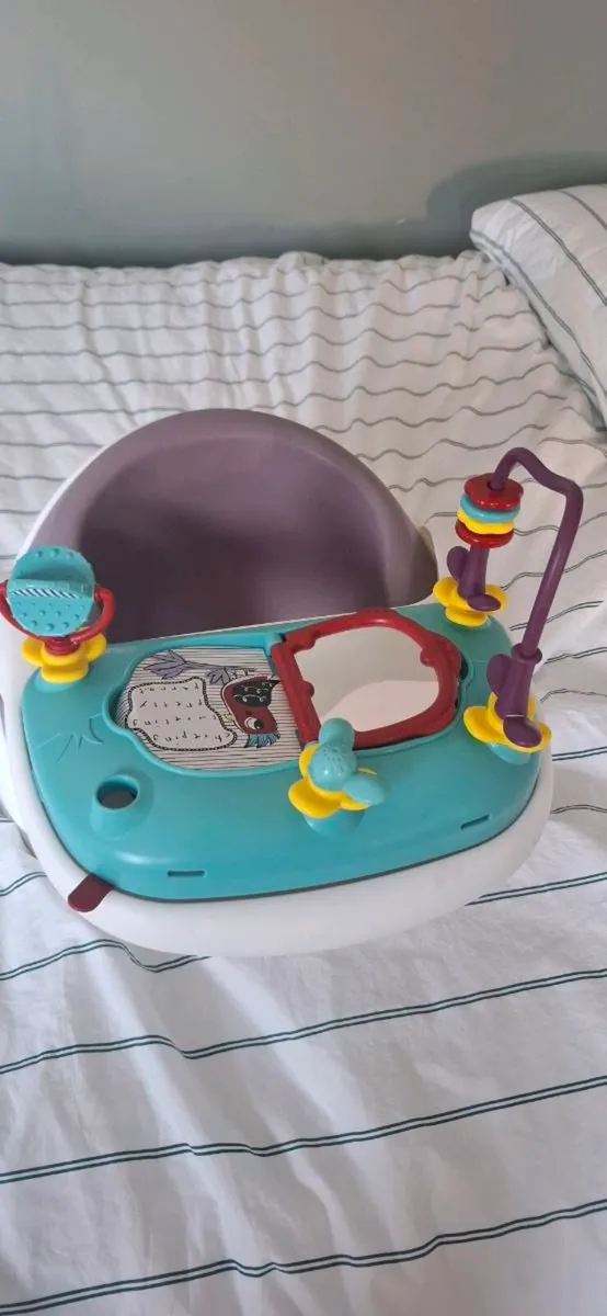 Mamas & Papas Baby Sit Seat + Suction Play Toy - Image 1