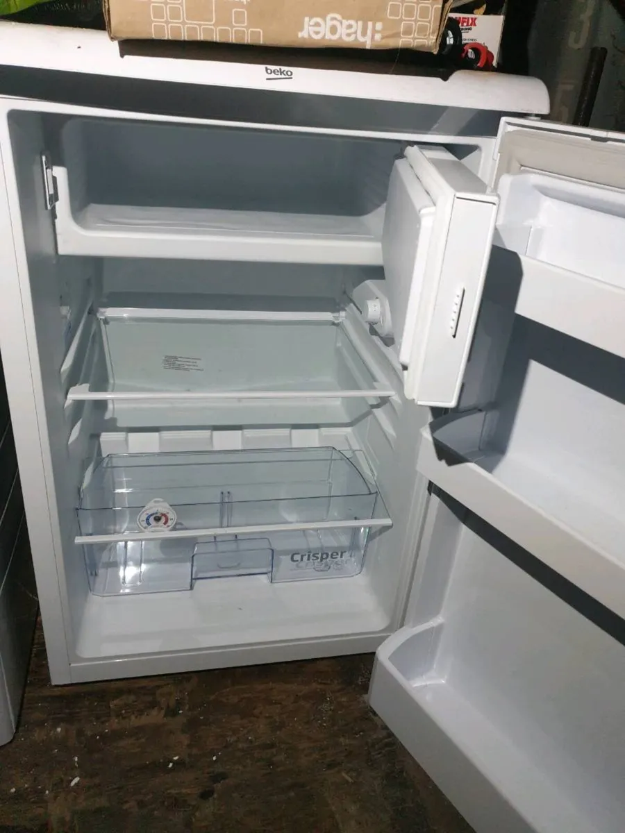 Fridge and washing machine - Image 2