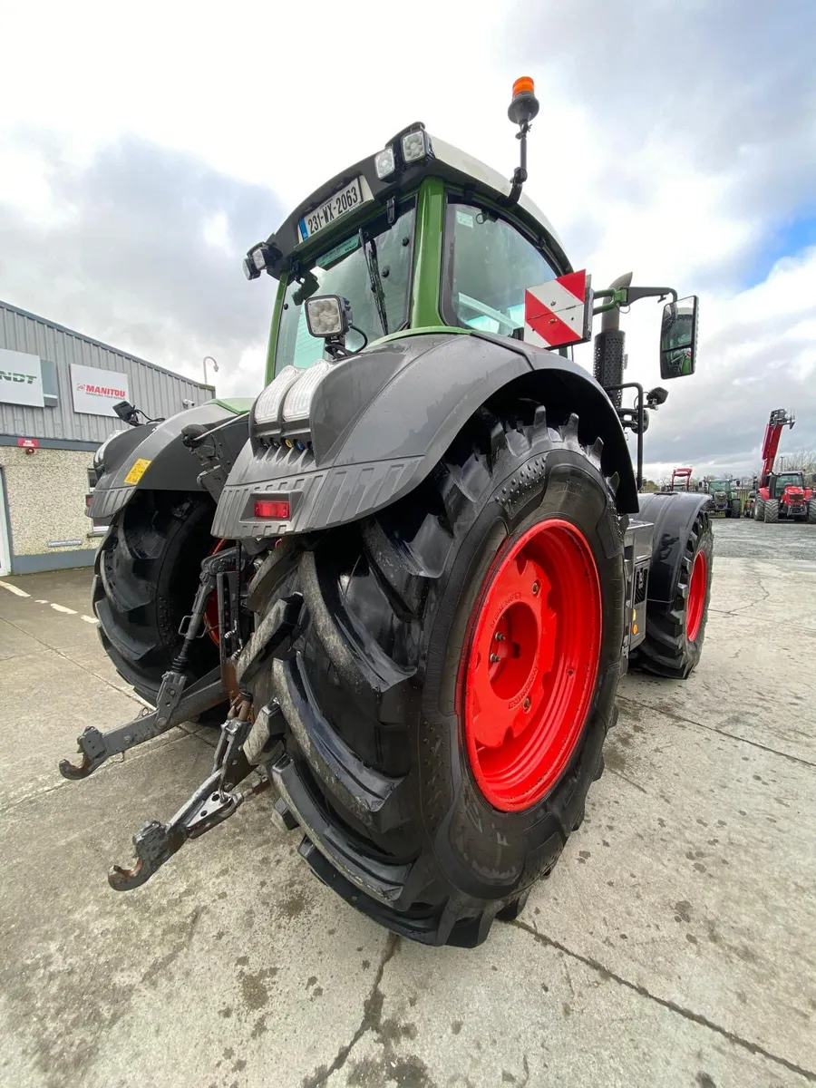 2023 Fendt 828 Vario Profi+ S4 - €175,000 + VAT - Image 4