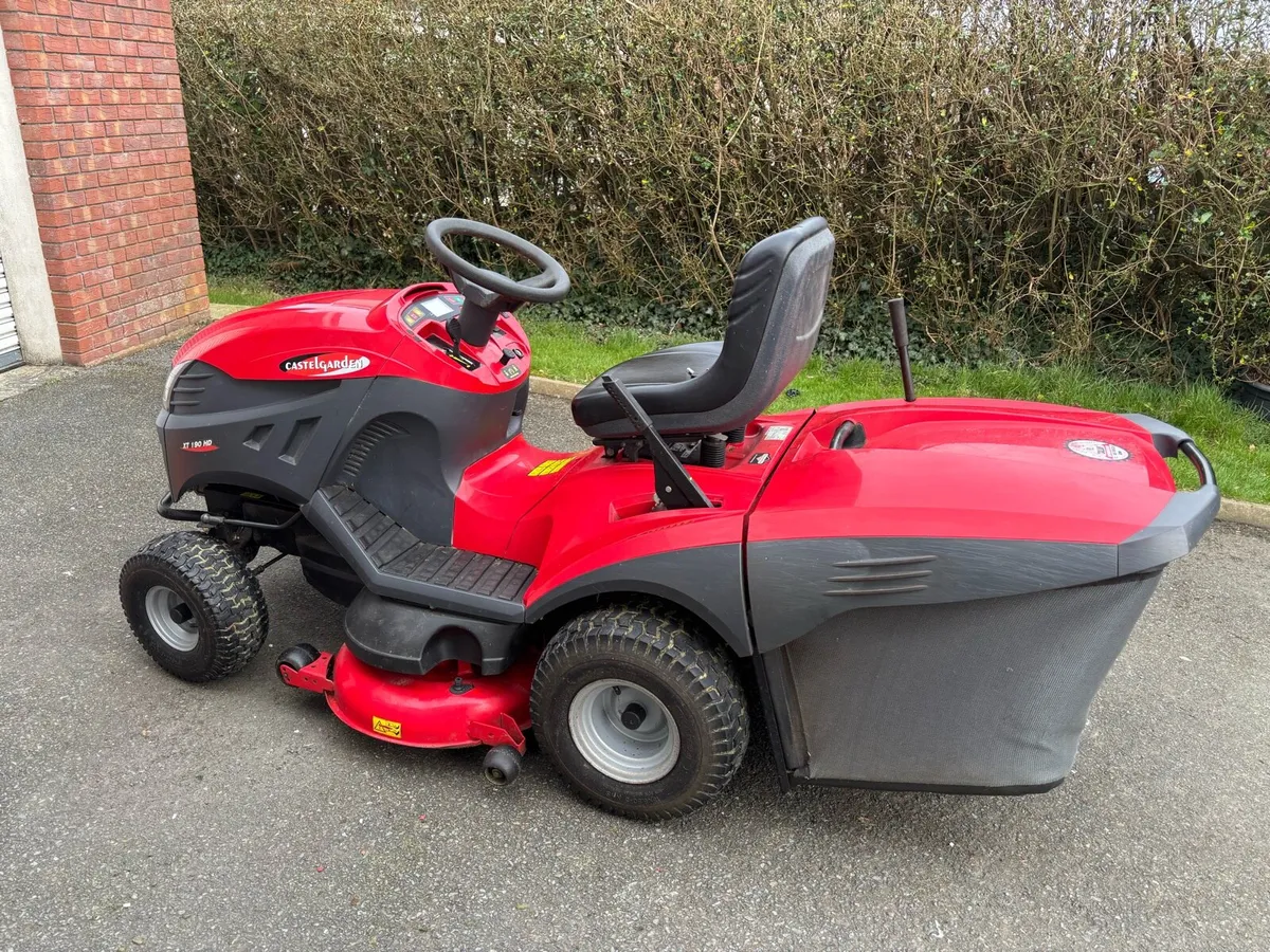 Castlegarden XT 190 HD Ride-On Mower - Image 2