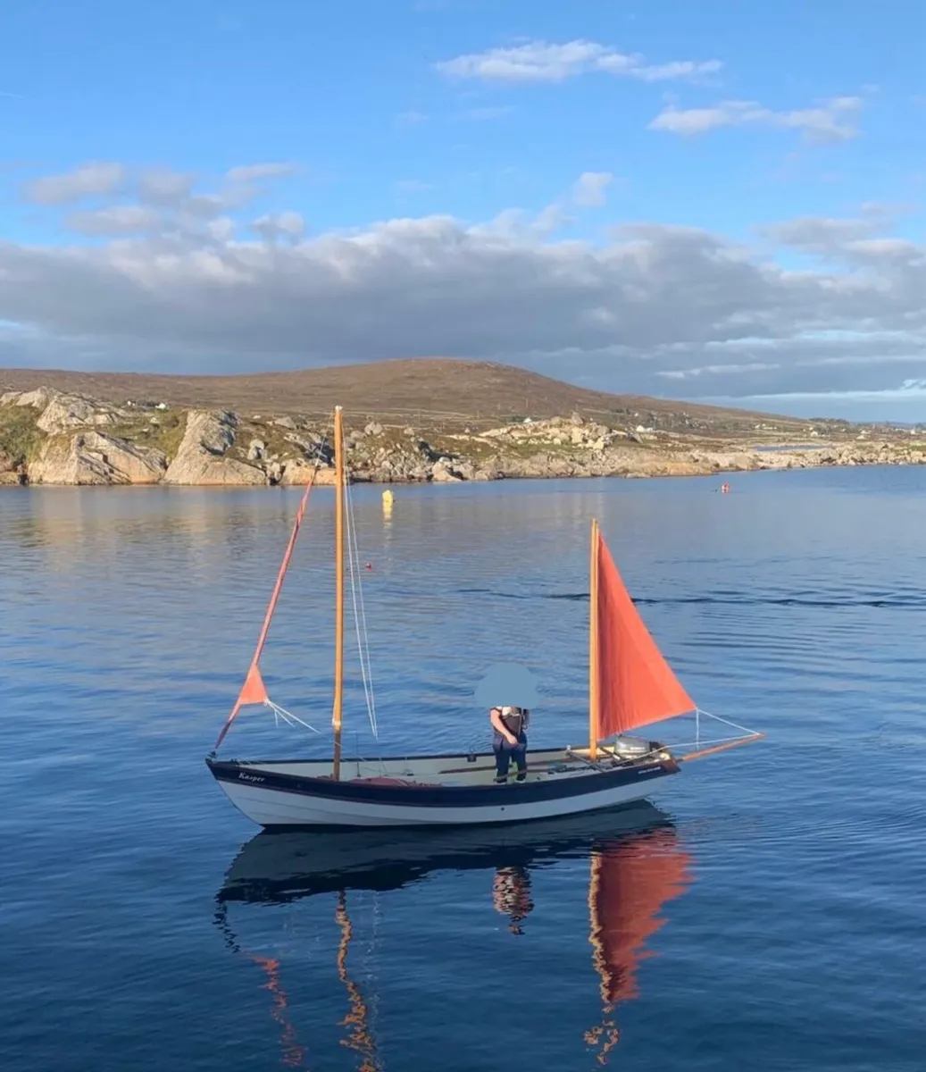 Devon Lugger – Excellnt Condition – Yamaha 5hp - Image 1