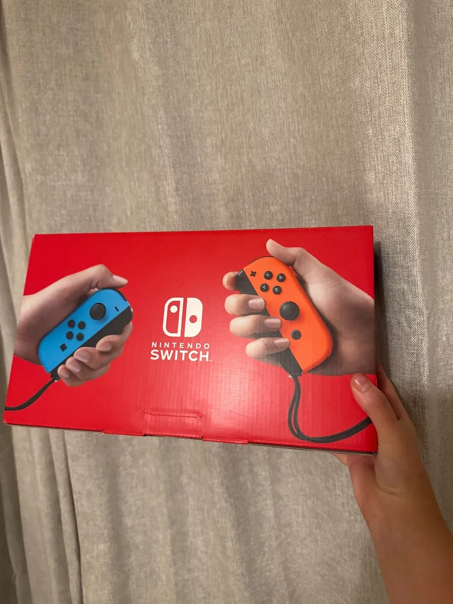 Nintendo Switch - Image 3