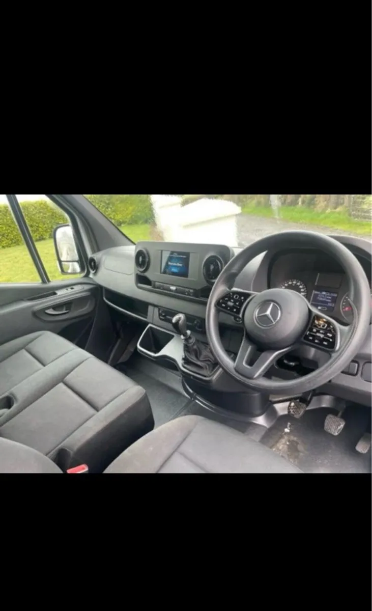 2020 Mercedes MWB sprinter - Image 3
