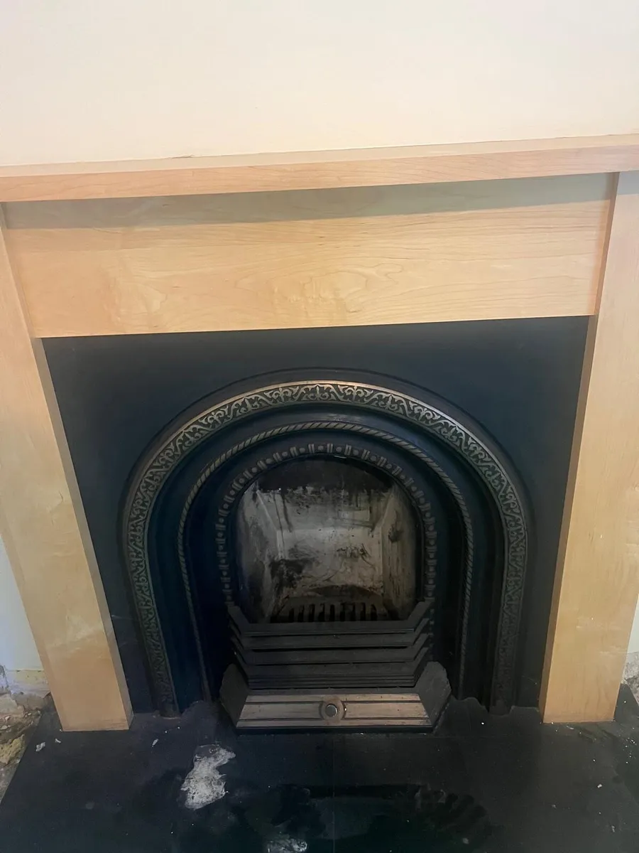 Fire place - Image 1