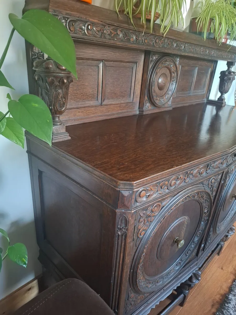 Solid wood vintage sideboard - Image 4