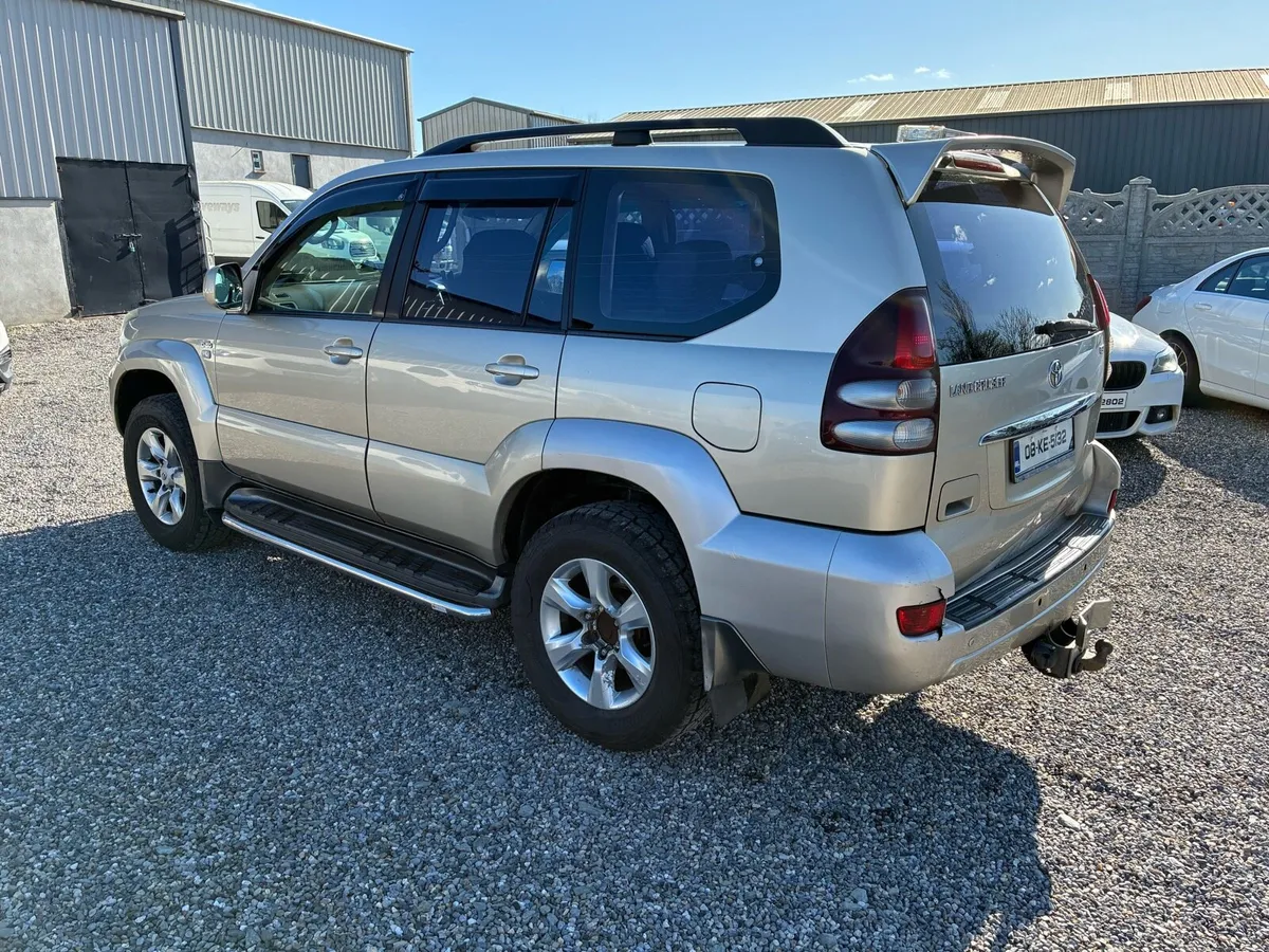2008 Toyota landcruiser Crewcab tax+doe - Image 4