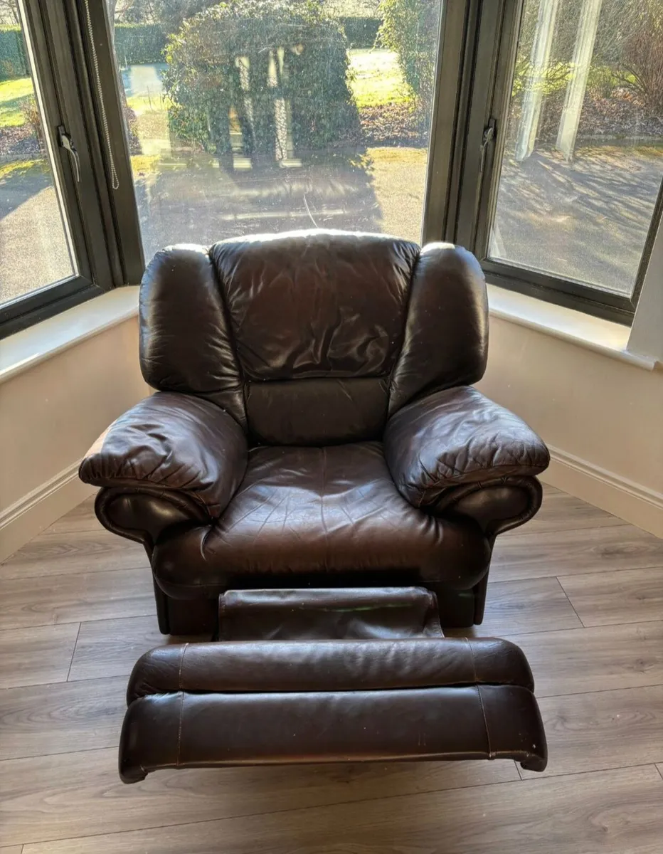 3 piece suite of furniture - Image 2