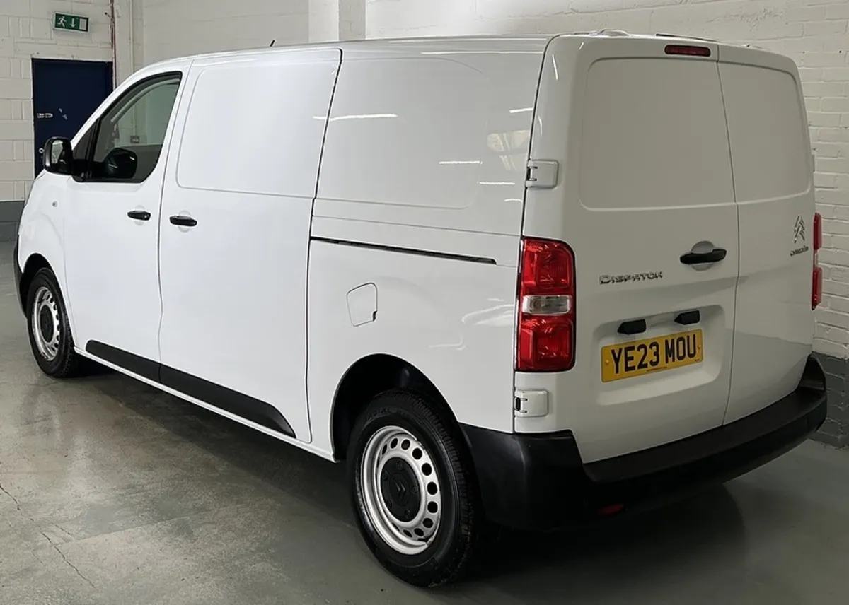 2023 Citroen Dispatch Panel Van - Image 4