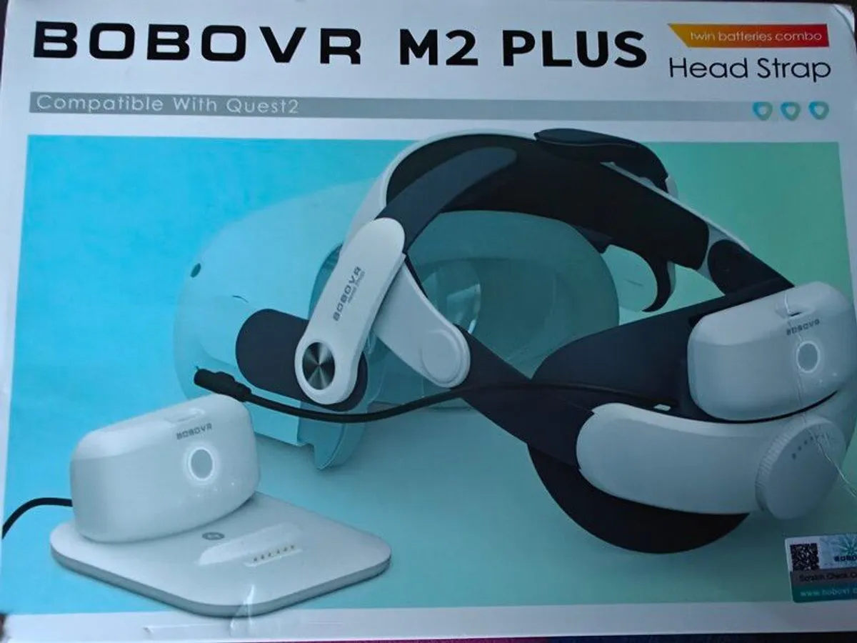 Meta Quest 2 plus extras - Image 3