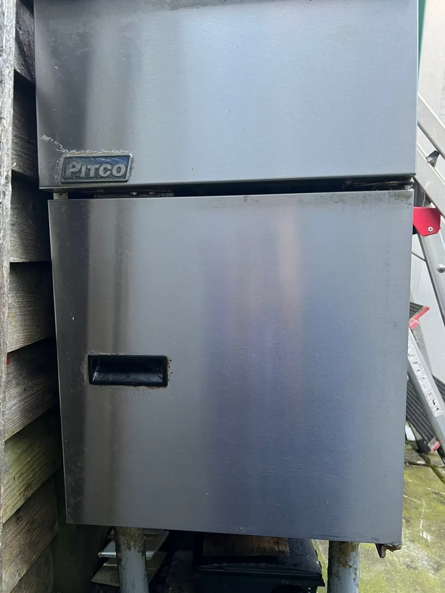 Commercial Gas Deep Fryer - Image 3