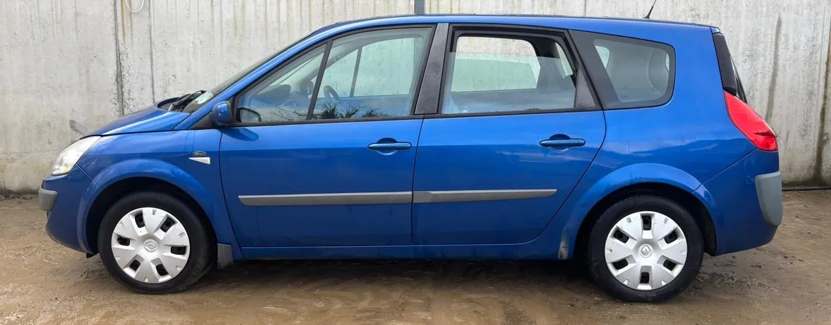2007 Renault scenic for parts - Image 4