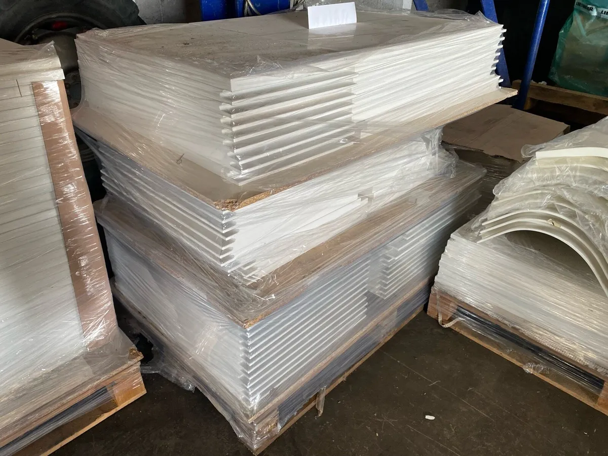 Stock Door Clearance - Image 4