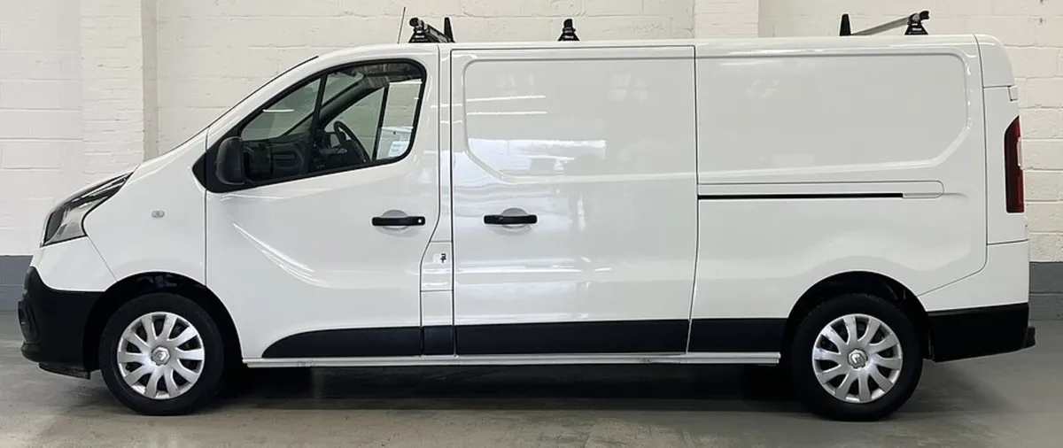 2021 Renault Trafic Panel Van - Image 4