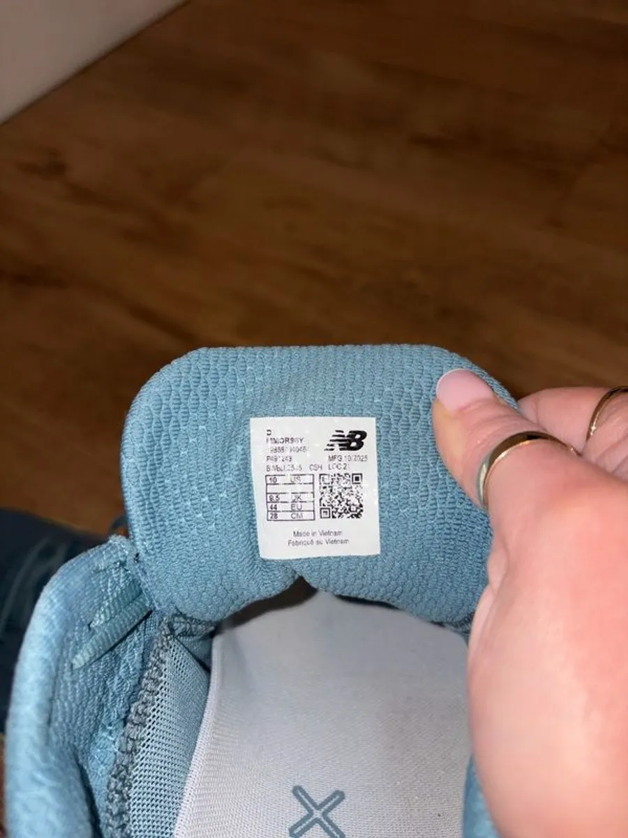 New Balance - Image 4