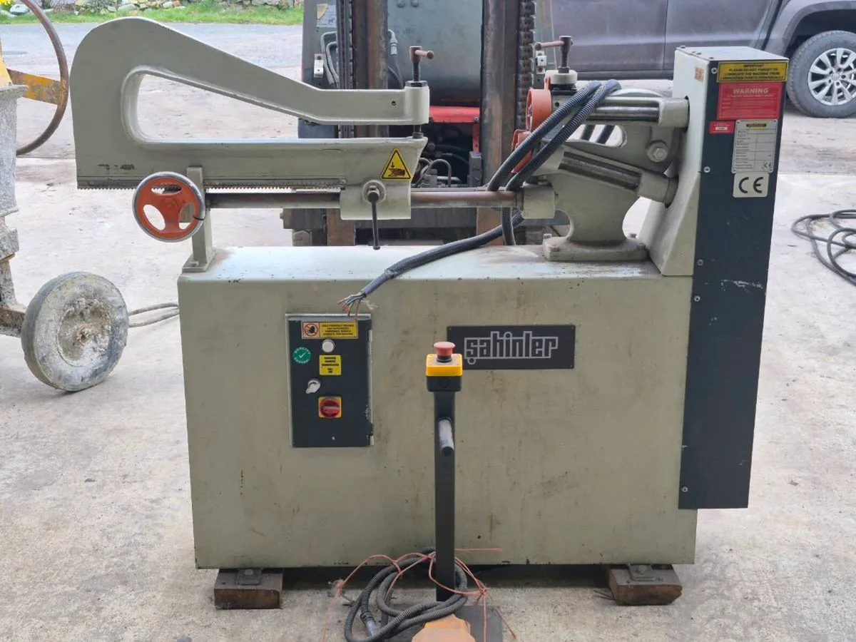 Sahinler circle cutter as new - Image 2