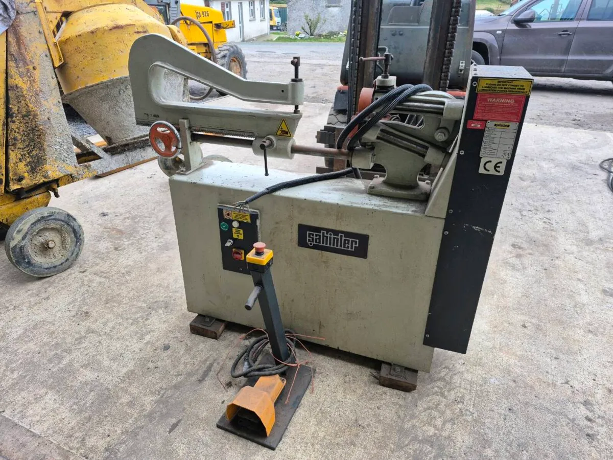 Sahinler circle cutter as new - Image 1