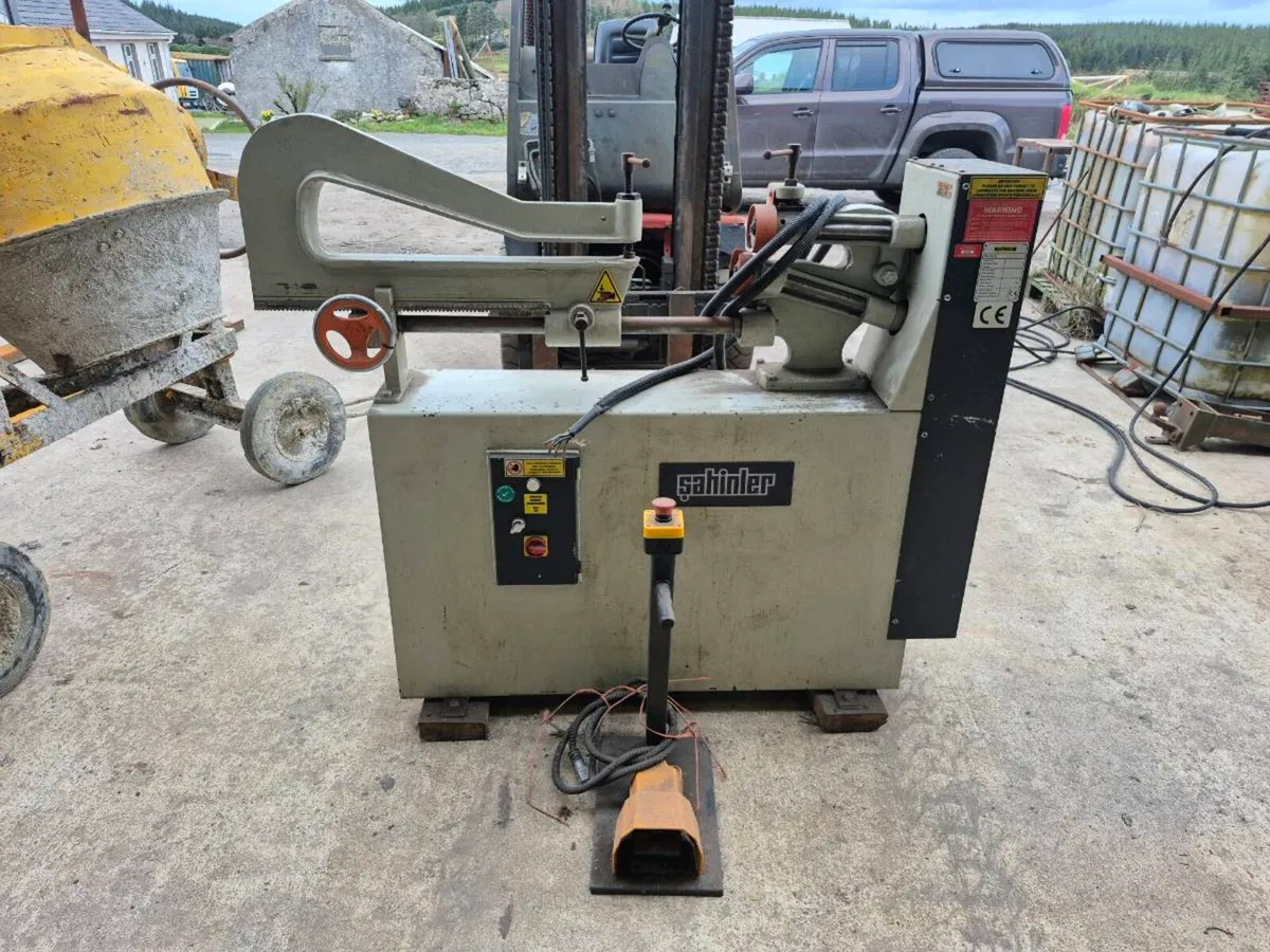 Sahinler circle cutter as new - Image 3