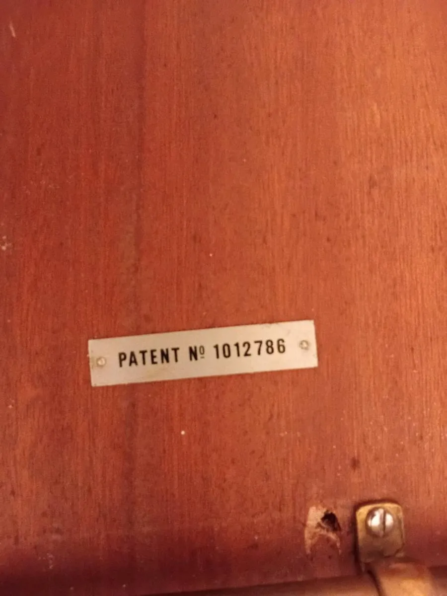 mid century mcintosh T3 dining set - Image 4