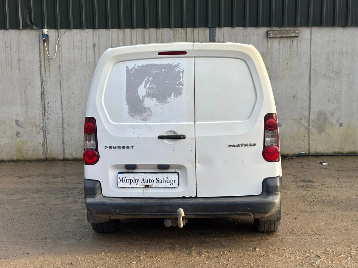 2012 Peugeot partner for parts - Image 4