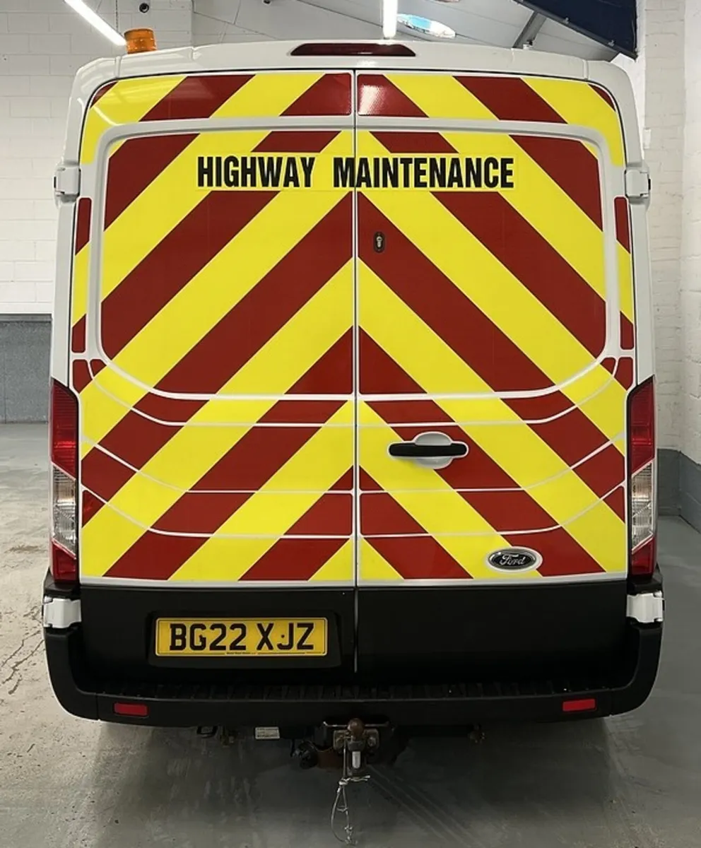 2022 Ford Transit Panel Van - Image 3