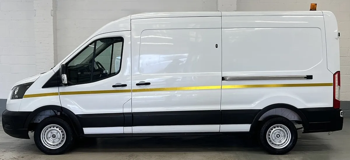 2022 Ford Transit Panel Van - Image 4