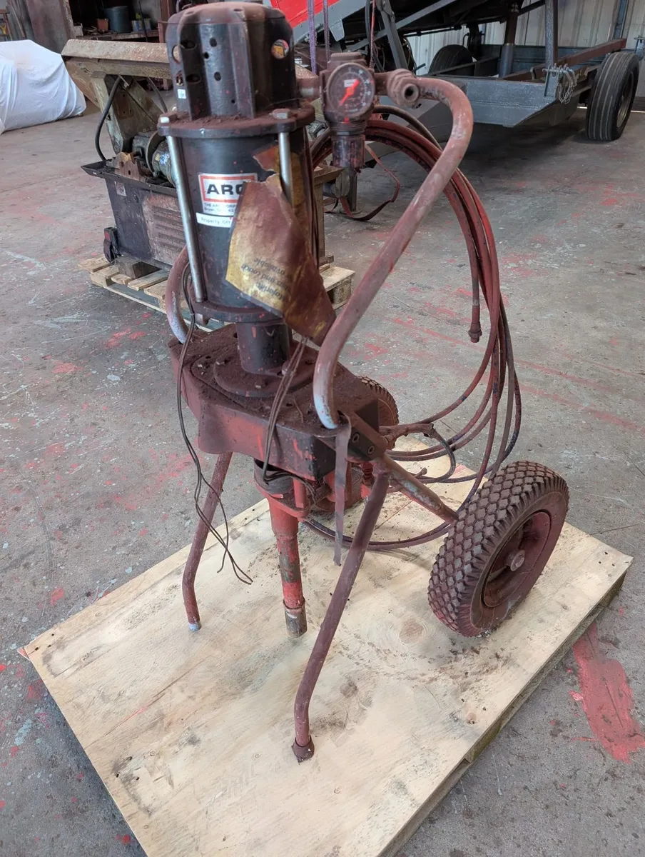 Industrial Paint sprayer for sale - Image 4