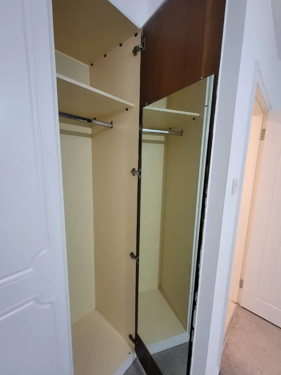 4 Door Corner Wardrobe Unit - Image 2