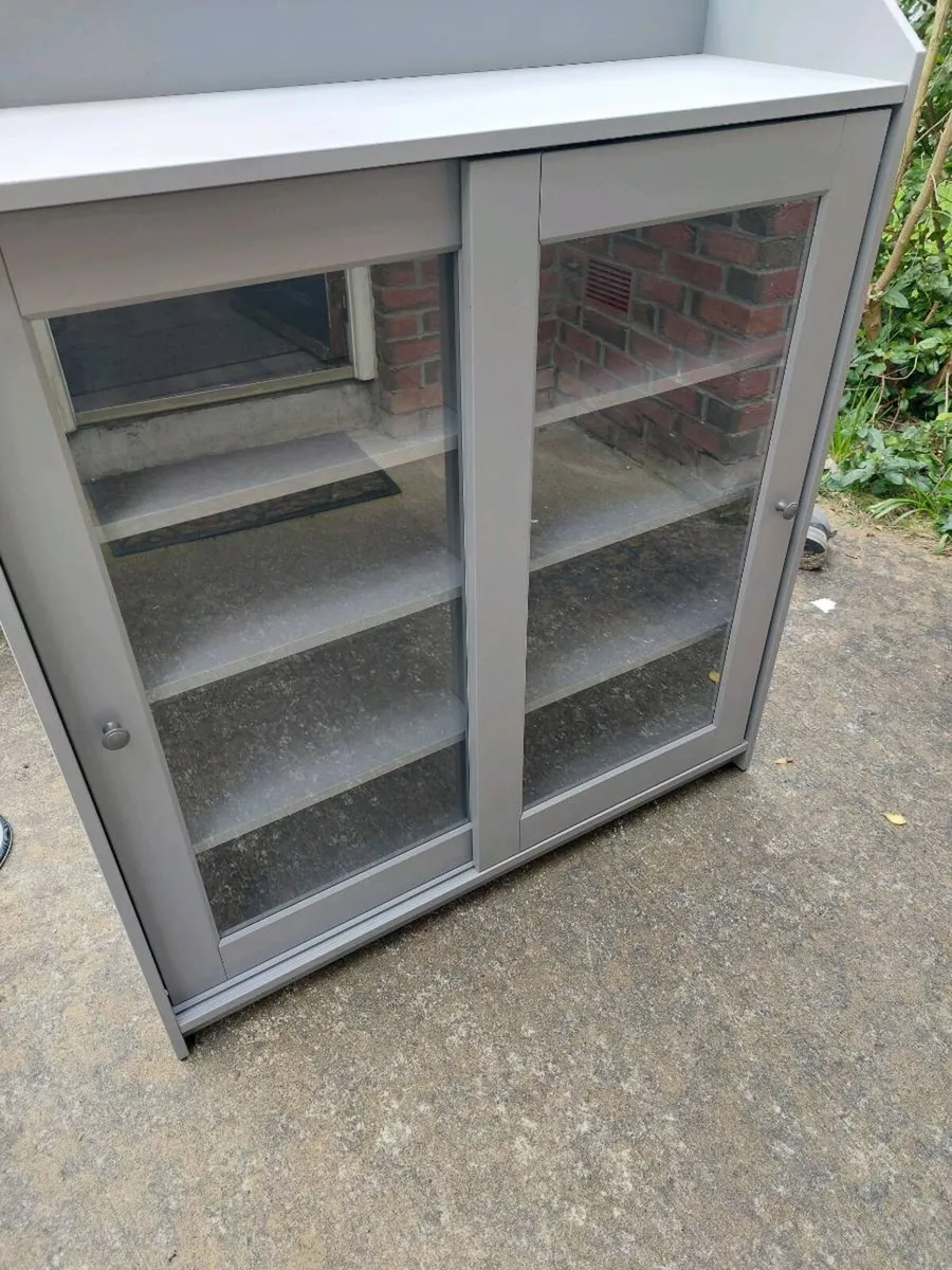 Kitchen cabinet - Image 1