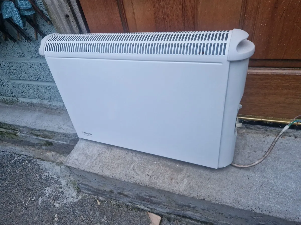 Dimplex convector heater - Image 1