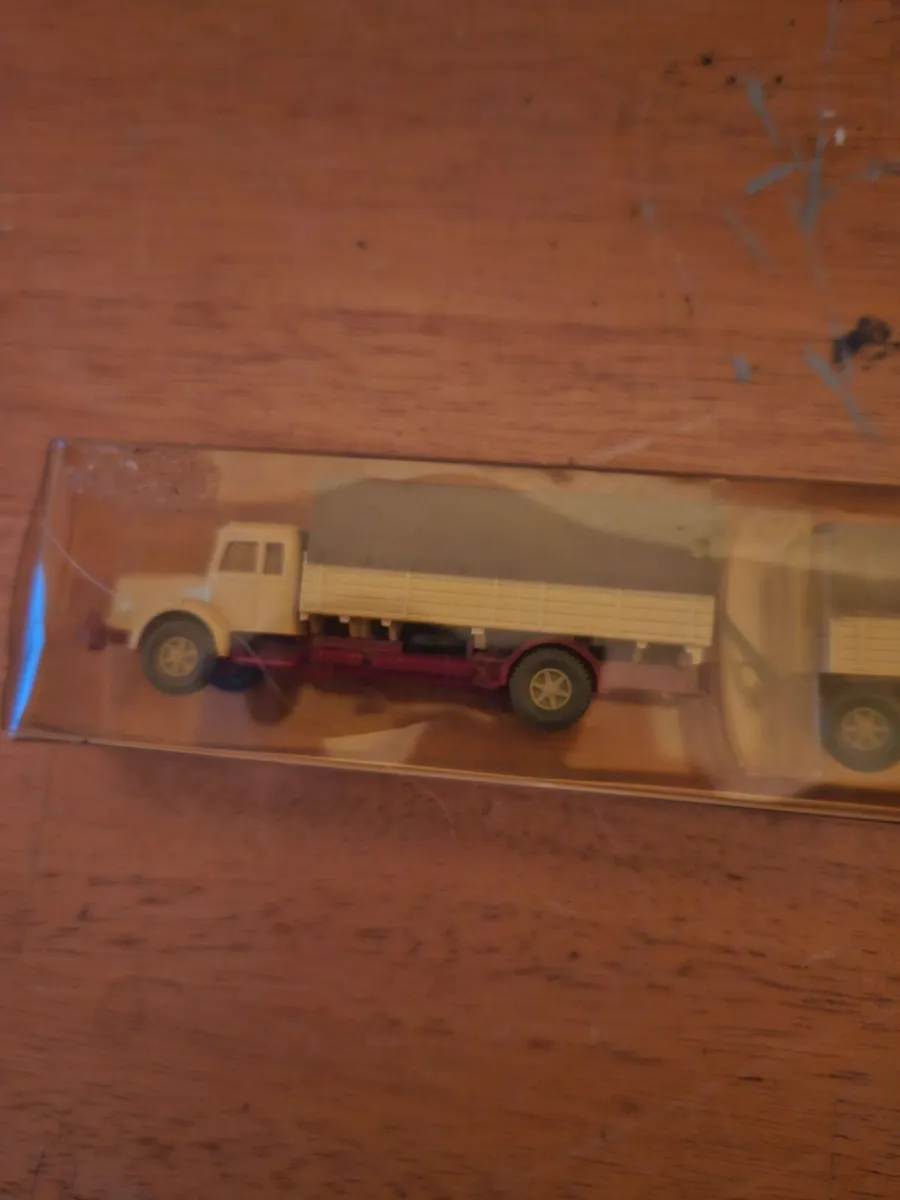 Corgi Wiking Mercedes Truck and Trailer - Image 3