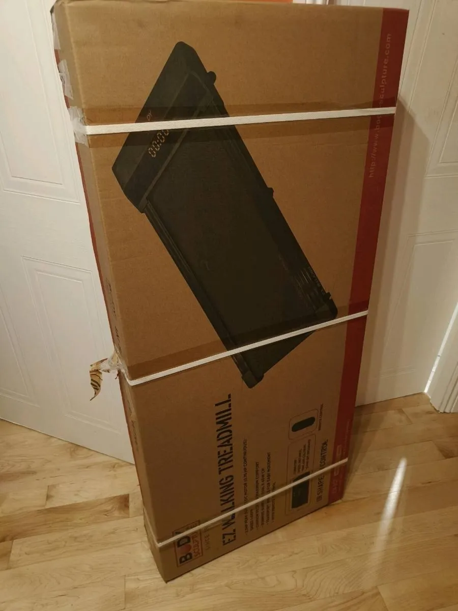 Walking treadmill - ex display in box