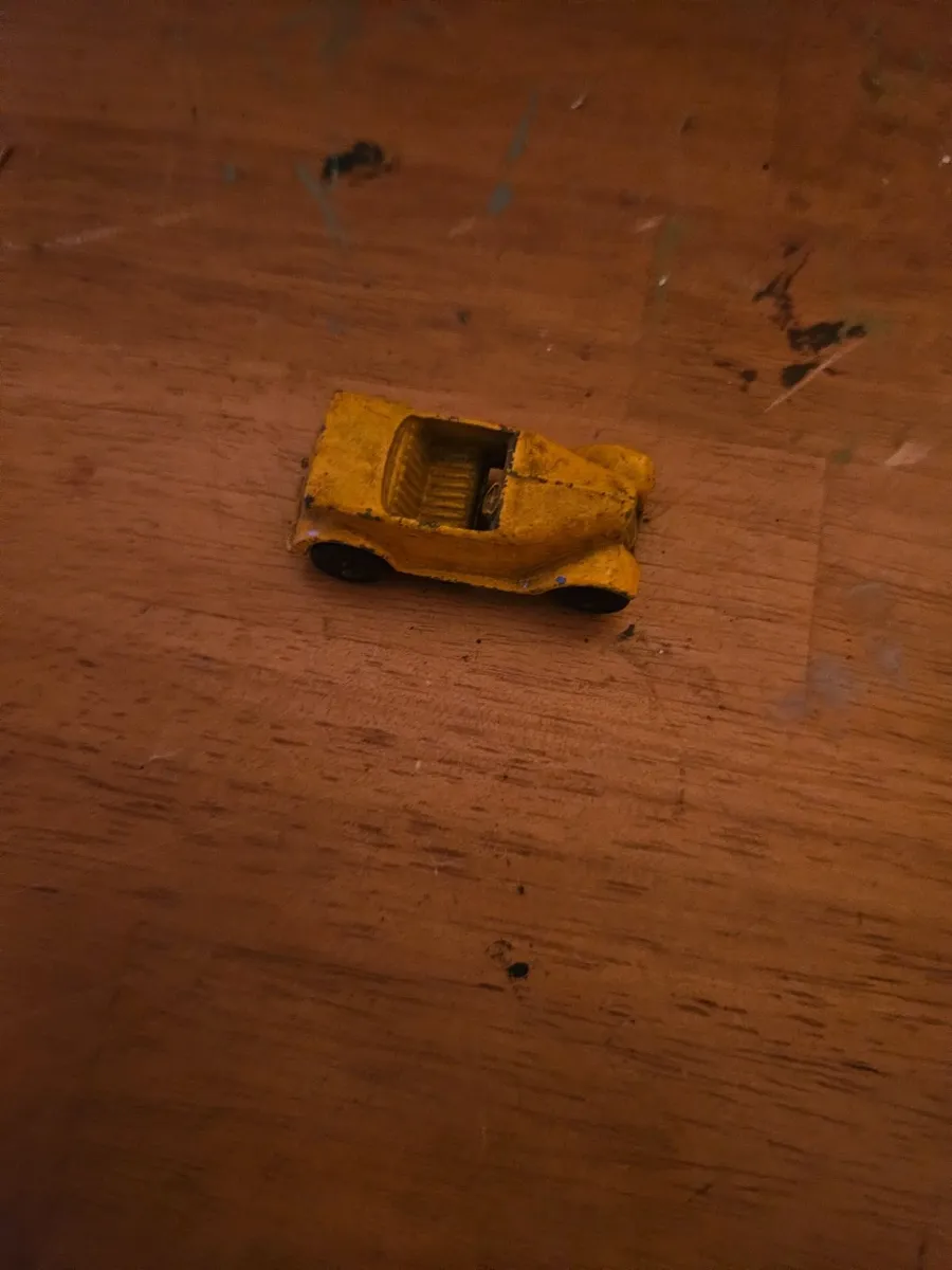 Vintage Dinky 1940's Small Car - Image 1