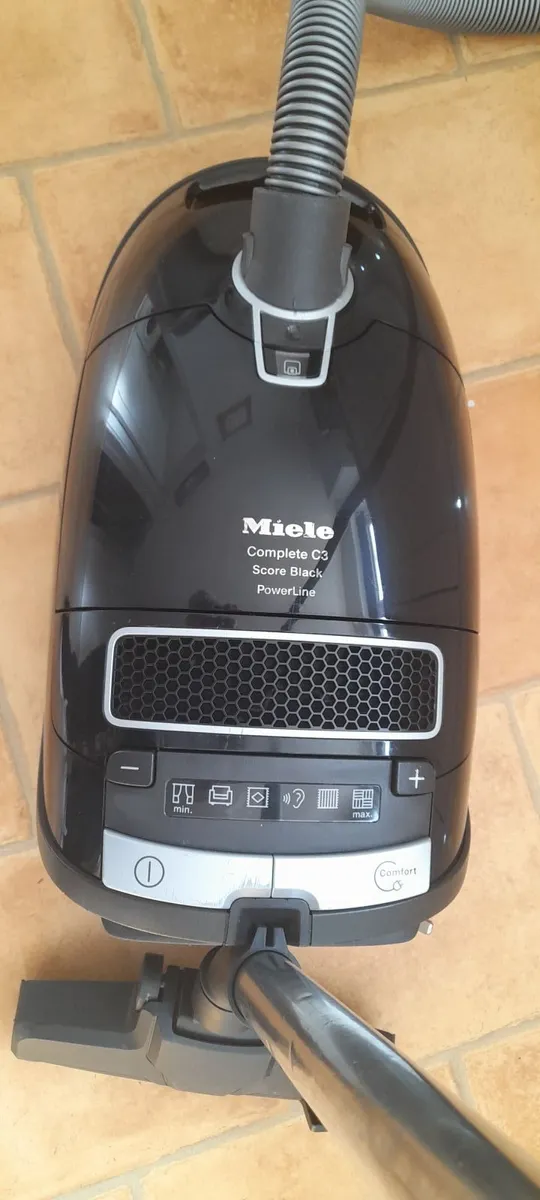 Miele vacuum/Hoover cleaner - Image 1