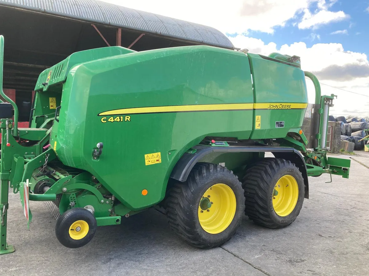 John Deere C441R - Image 1