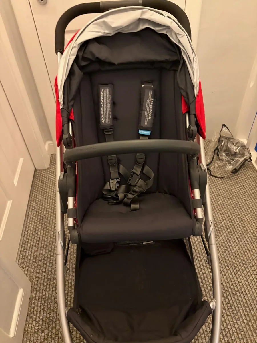 UPPAbaby CRUZ buggy/stroller - Image 1