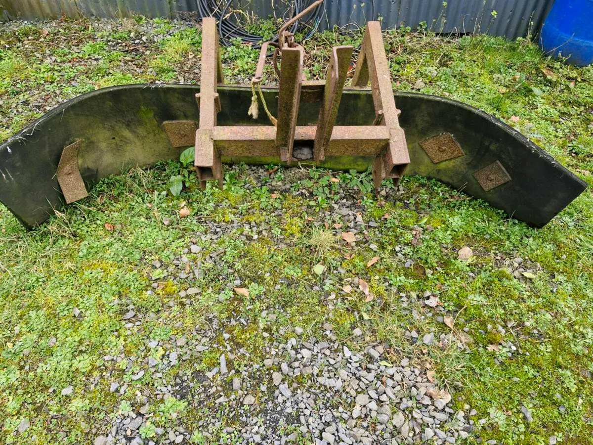 Farm Yard Scraper - Image 2