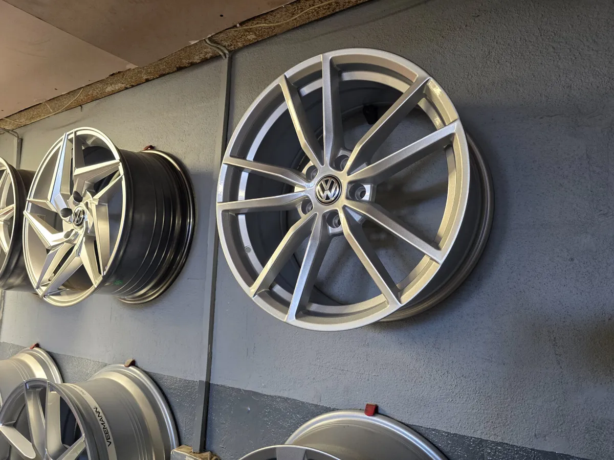 **Special** 18" 19" VW Pretoria Style