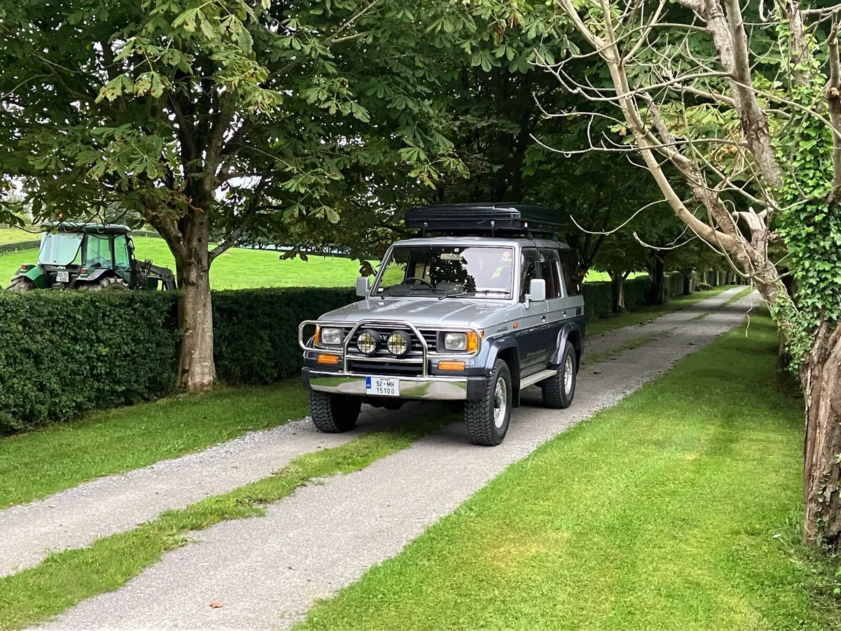 Toyota Land Cruiser Prado MANUAL - Image 4