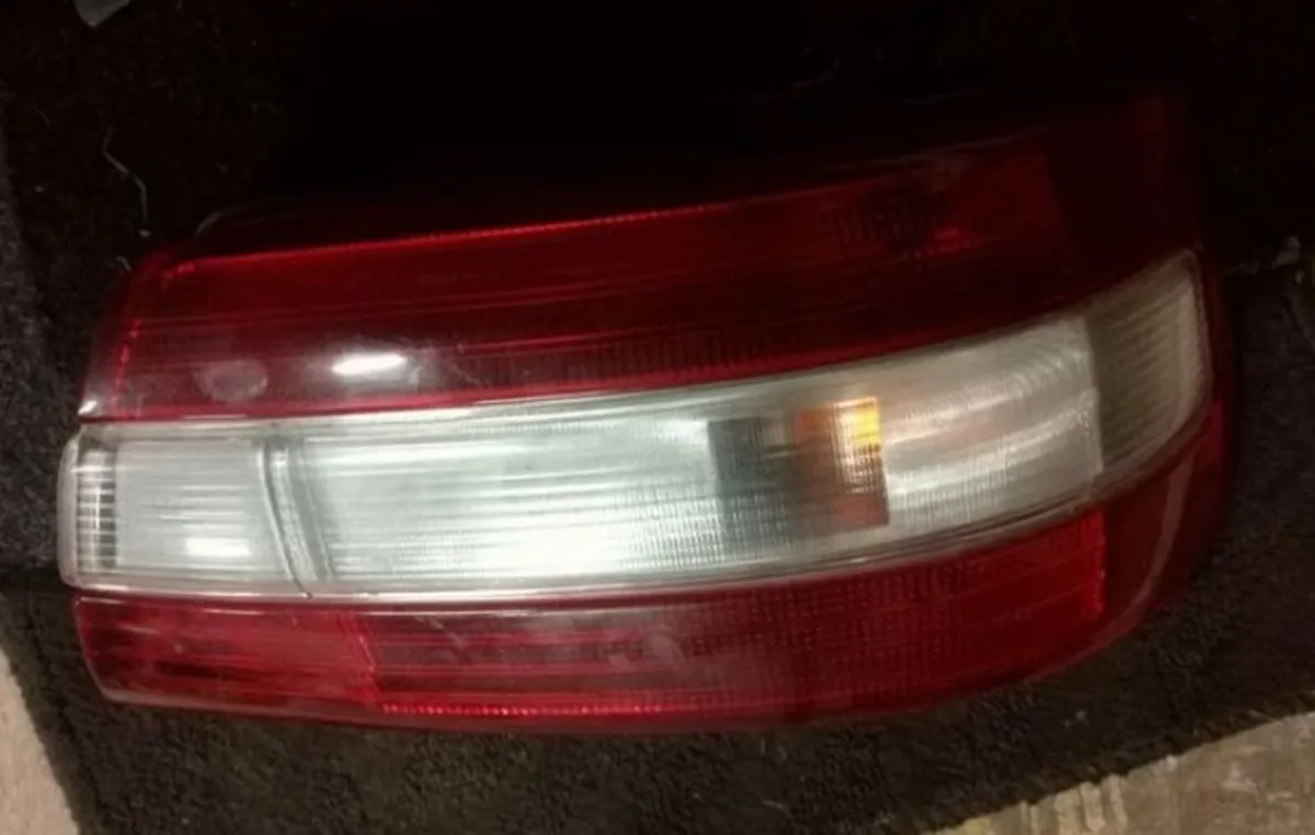 Toyota Starlet EP82 Jap Rear Lights - Image 2
