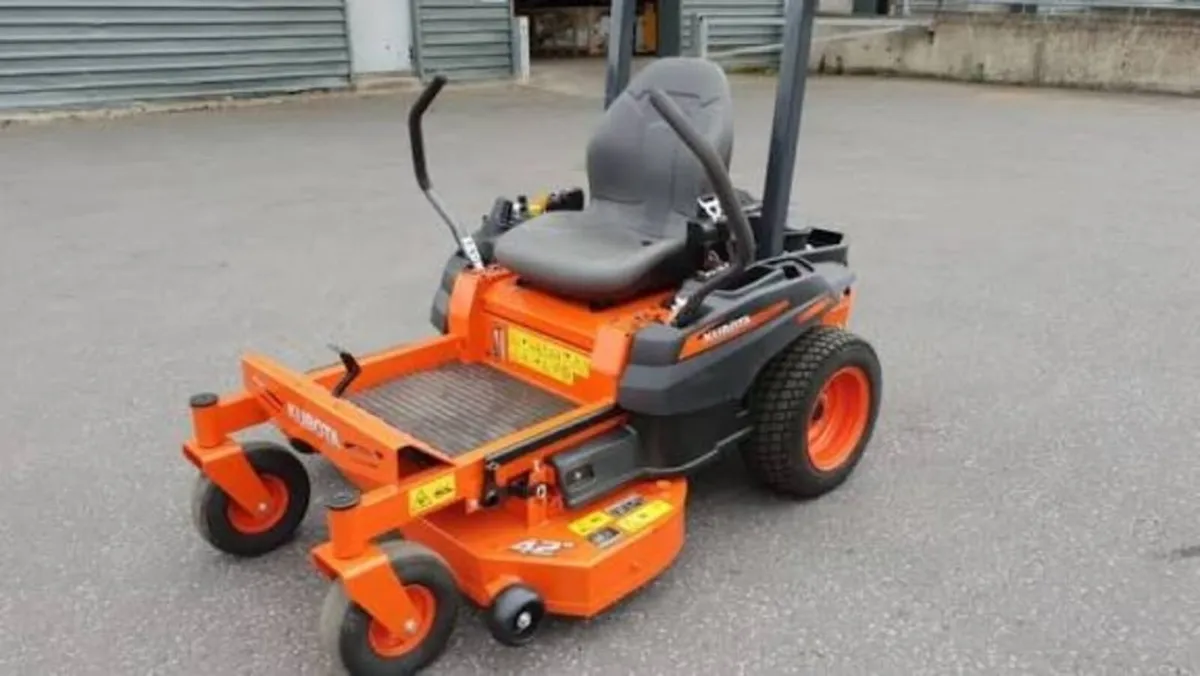 Kubota  zero turn - Image 1