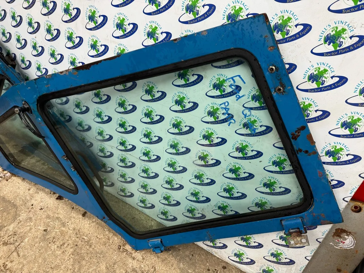 Original Pair Ford Q Cab Doors - Image 2