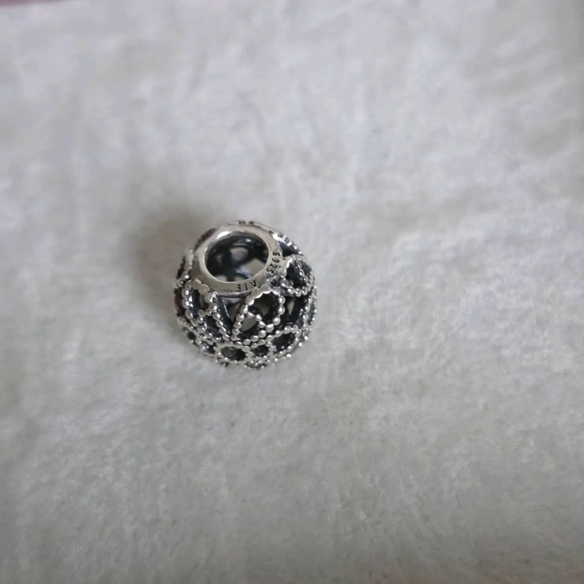 Pandora bead flower charm - Image 4